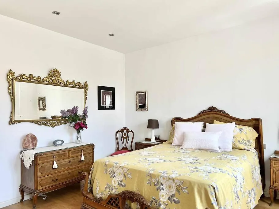 Apartment Moderno Y Amplio Apartamento En El Centro De Roses Spain
